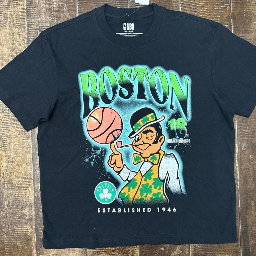 Original Use NBA Boston Celtics Black Graphic Tee T-Shirt